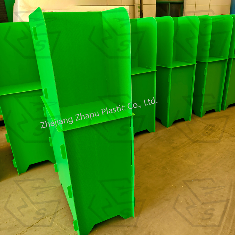 Waterdichte draagbare privacy gegolfde kunststof verkiezingsstandaard