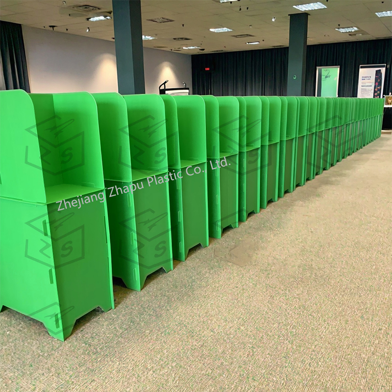 Waterdichte draagbare privacy gegolfde kunststof verkiezingsstandaard